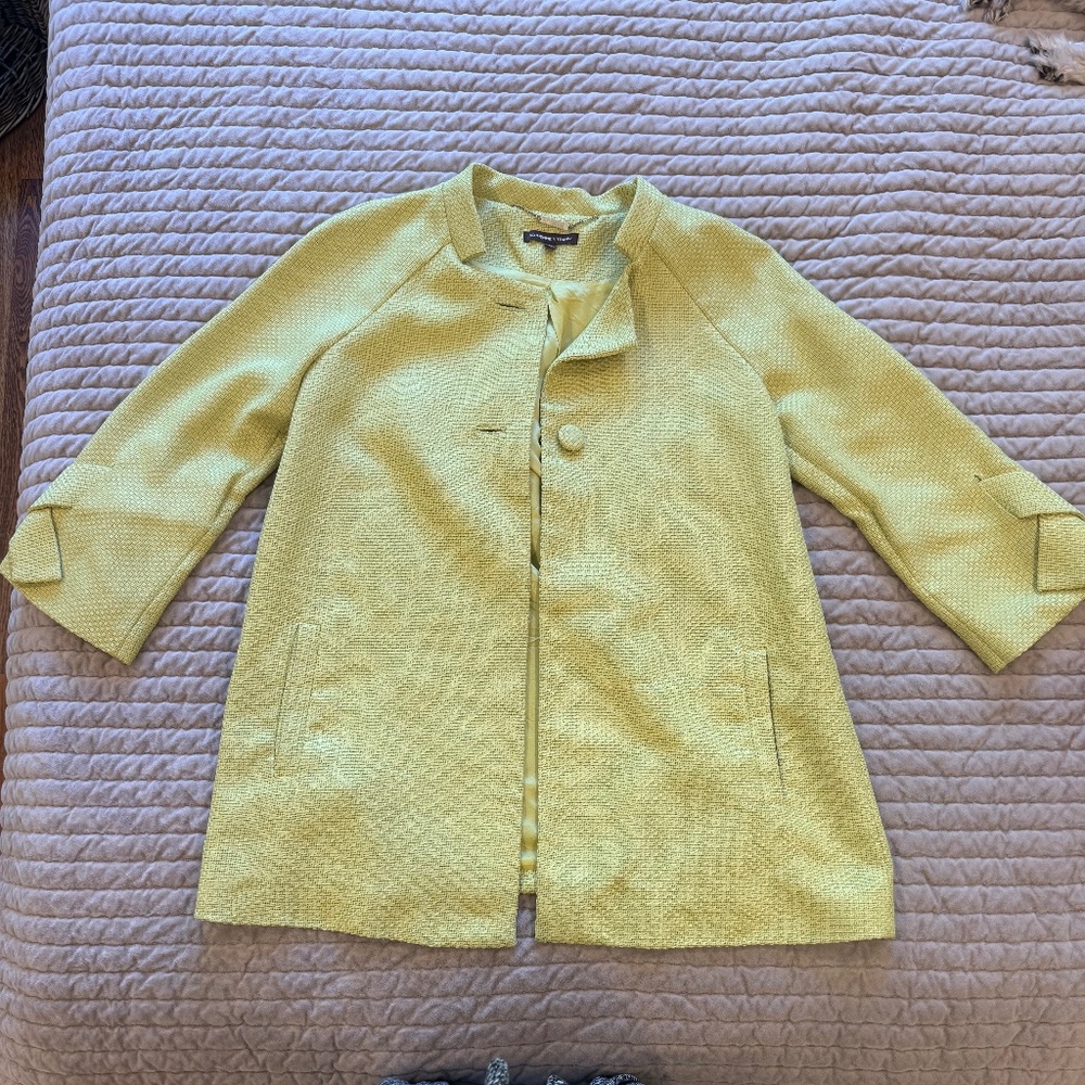 Adrienne Vittadini yellow coat size M